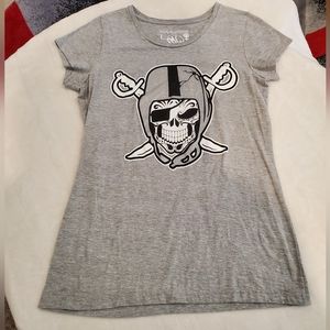 Raider Nation Women's Gray Tee NWOT Size Large